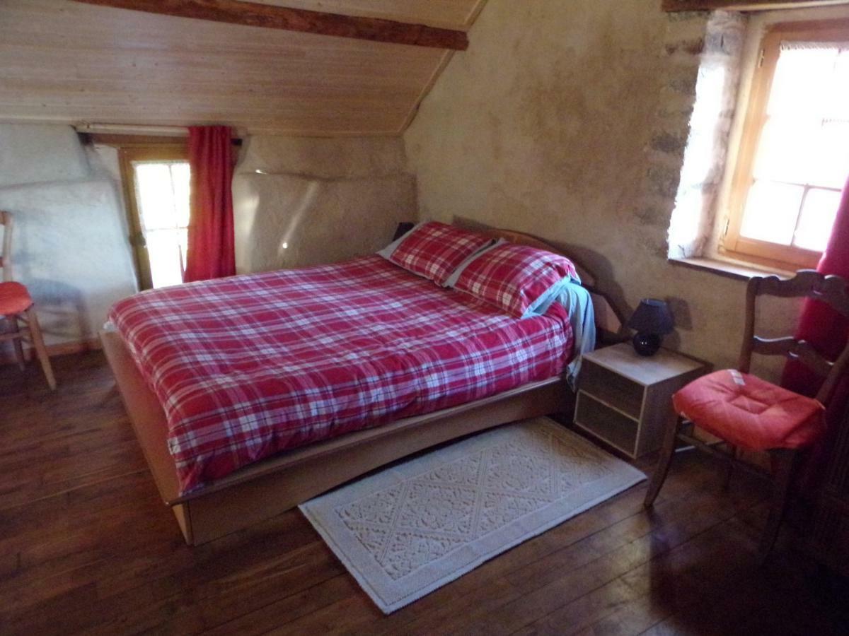 Petite Ferme D'Autrefois Villa Saint-Georges-Nigremont Eksteriør bilde